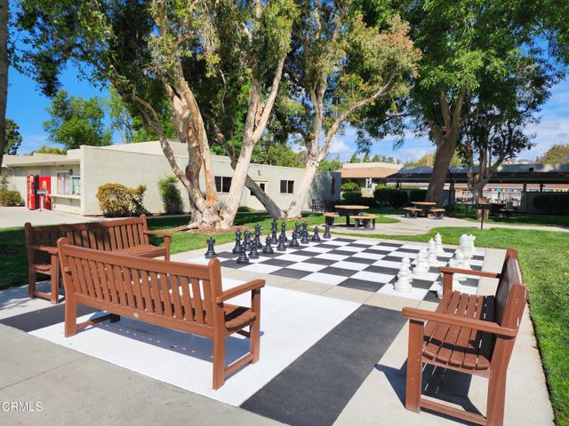 5142 Village 5, Camarillo CA: https://media.crmls.org/mediaz/f5dfbba7-f2f8-41f0-bf0e-995196642c9a.jpg