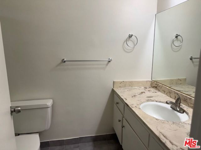 6771 Springpark Avenue, Los Angeles CA: https://media.crmls.org/mediaz/f5dfbdda-a438-45c4-93fa-d8fffd3ffab9.jpg