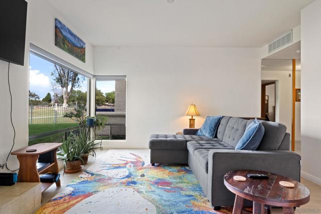 12132 Royal Birkdale Row Unit 104E, San Diego CA: https://media.crmls.org/mediaz/f5dfe938-5822-4068-be3d-6dcf25a7e5be.jpg