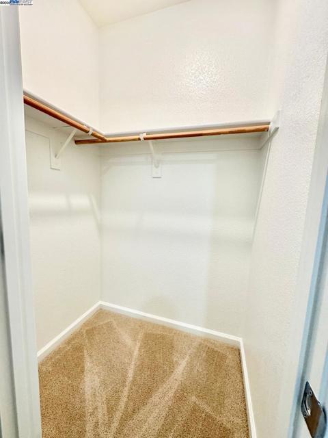 597 Pendragon St, Manteca CA: https://media.crmls.org/mediaz/f5e10110-1718-4ac5-bfea-fe305fd769f8.jpg