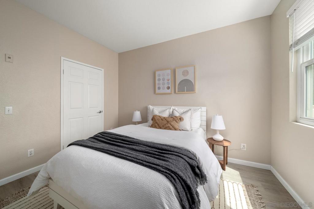 680 Camino De La Reina - photo 6