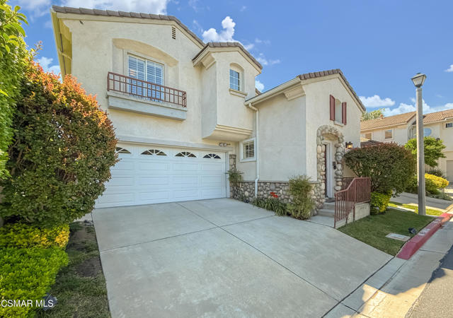 5470 Seine Court, Westlake Village CA: https://media.crmls.org/mediaz/f5e33a3a-74f9-42e3-8a3d-1941a7f92f1a.jpg