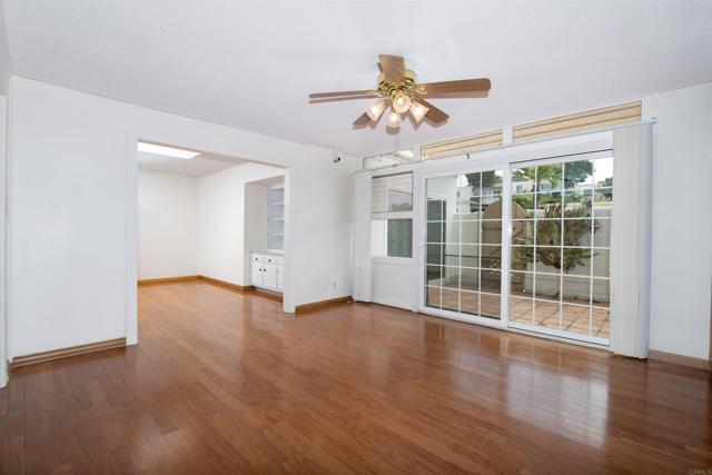 3621 Vista Campana S, Oceanside CA: https://media.crmls.org/mediaz/f5e5ec21-0510-4efc-945c-ad5bdb867f34.jpg