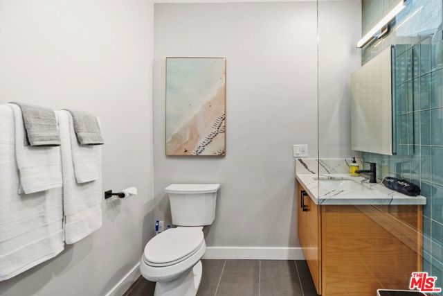 5830 Desert View Drive, La Jolla CA: https://media.crmls.org/mediaz/f5e68f07-dd1c-49ec-9c69-ccc2242bea48.jpg