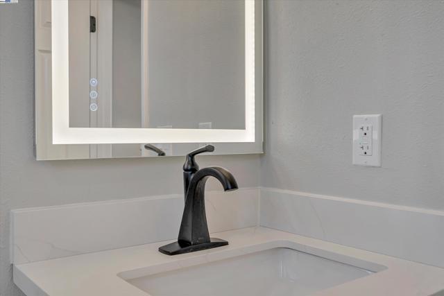 Image 38 of 48 For 4400 Inyo Ct