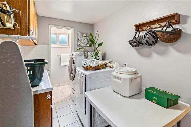 12058 CANDY Lane, Saratoga CA: https://media.crmls.org/mediaz/f5e80f0d-71f2-479b-a0fa-40bc826c4aef.jpg