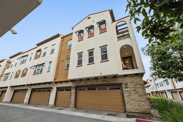 2729 Ginoso Court, San Jose CA: https://media.crmls.org/mediaz/f5e95c82-0dd4-4b39-b496-65b7b48fdde4.jpg