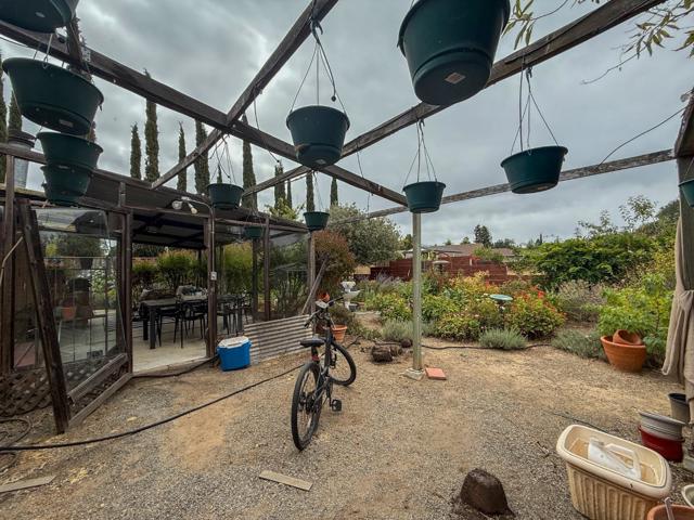 1170 Steinway Avenue, Campbell CA: https://media.crmls.org/mediaz/f5e9b219-8ab8-400c-86fe-42394d83da9e.jpg