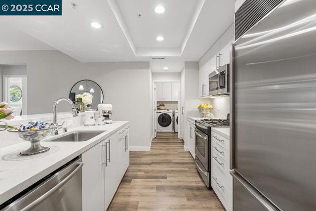 1655 N CALIFORNIA, Walnut Creek CA: https://media.crmls.org/mediaz/f5e9d134-2482-4c16-b463-9e41d2b8711d.jpg