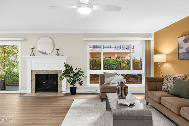 Detail Gallery Image 6 of 29 For 1127 E Del Mar Bld #114,  Pasadena,  CA 91106 - 2 Beds | 2 Baths