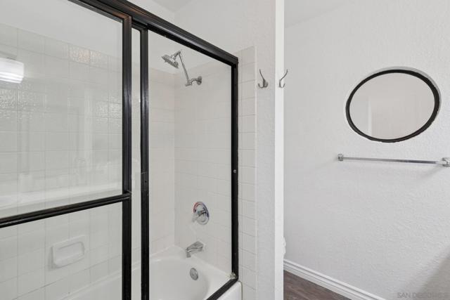 Image 31 of 69 For 10812 Elderwood Ln