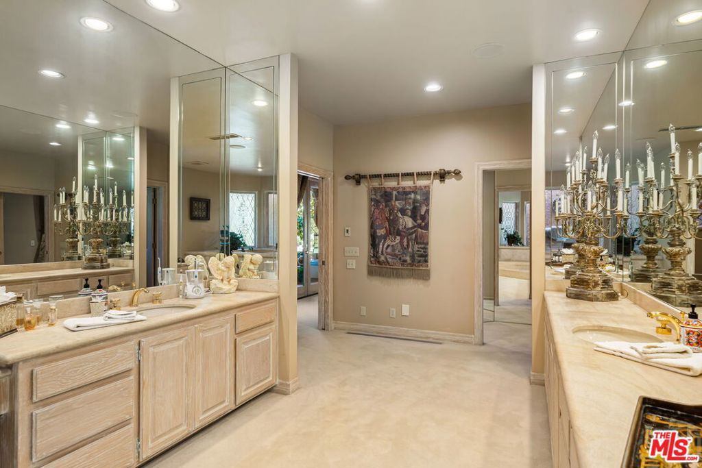 MLS #25618015 image #46