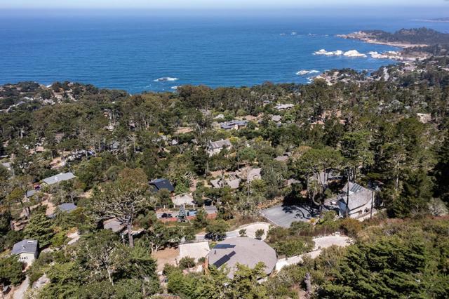 209 Crest Road, Carmel CA: https://media.crmls.org/mediaz/f5ea9010-7e48-4bc4-868f-8c617007d32a.jpg