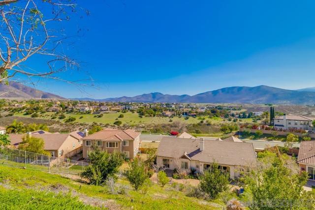 613 Overlook Place, Chula Vista, California 91914, 4 Bedrooms Bedrooms, ,4 BathroomsBathrooms,Single Family Residence,For Sale,Overlook Place,250020129SD