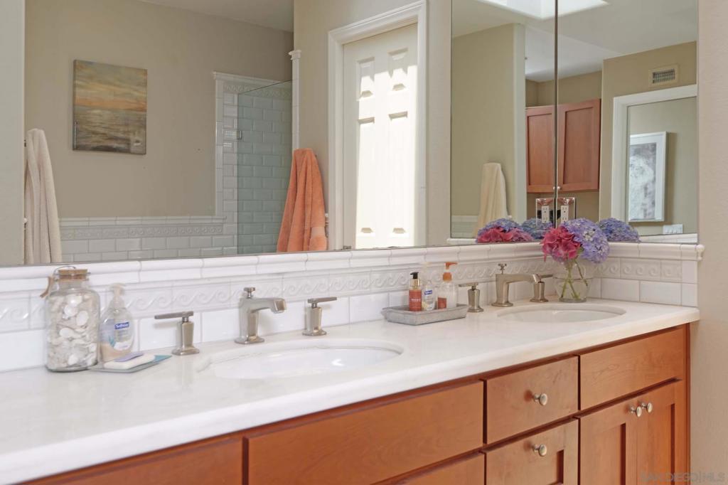 2921 Sandy Pointe - photo 17