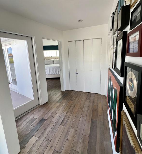 Detail Gallery Image 14 of 26 For 2851 N Buzz Ct, Los Angeles,  CA 90039 - 2 Beds | 2/1 Baths