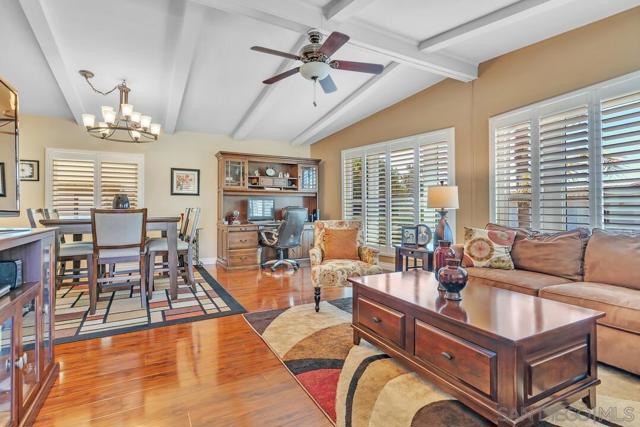 18218 Paradise Mountain Rd, Valley Center CA: https://media.crmls.org/mediaz/f5ed6af0-e109-47b0-941c-cd32bf391db8.jpg