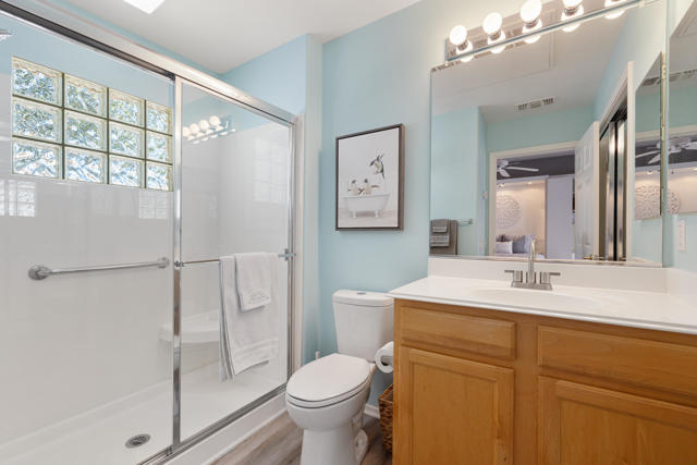 37396 Pineknoll Avenue, Palm Desert CA: https://media.crmls.org/mediaz/f5ef21cd-5e88-47ba-8c69-05e5b540b6be.jpg