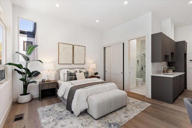 61 HILLTOP Drive, San Carlos CA: https://media.crmls.org/mediaz/f5ef4eca-5343-4d2b-a69f-b0328d664970.jpg