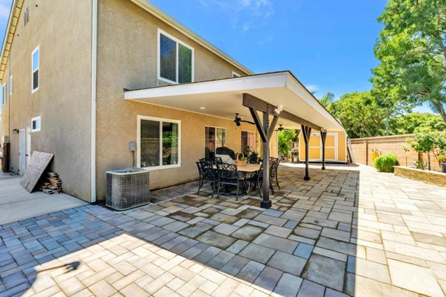 615 Heron Drive, Los Banos CA: https://media.crmls.org/mediaz/f5f02fc4-d3a6-4b0a-8fb4-095576149c9c.jpg