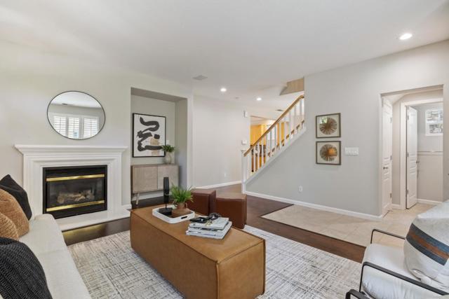 4126 Tobin Circle, Santa Clara CA: https://media.crmls.org/mediaz/f5f067b7-04ac-4fd9-a192-3d29786c6e23.jpg