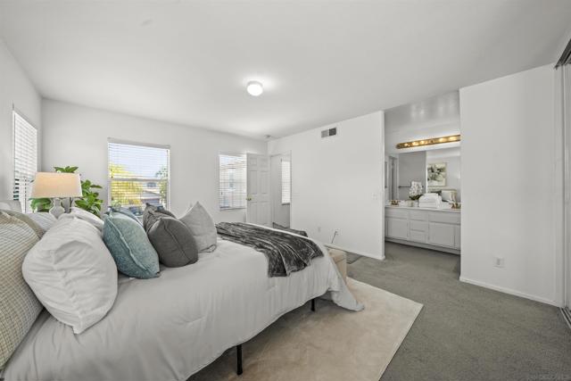 1255 St Helena, Chula Vista CA: https://media.crmls.org/mediaz/f5f06c38-6815-4b41-b606-6653b78de251.jpg