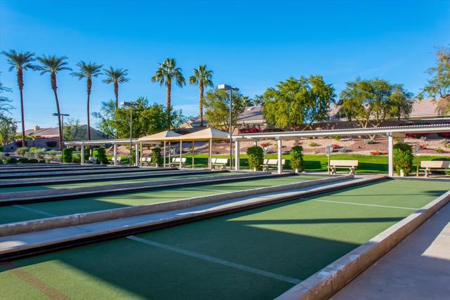 35370 Flute Avenue, Palm Desert CA: https://media.crmls.org/mediaz/f5f09f24-1050-4660-b2e4-b422056da610.jpg