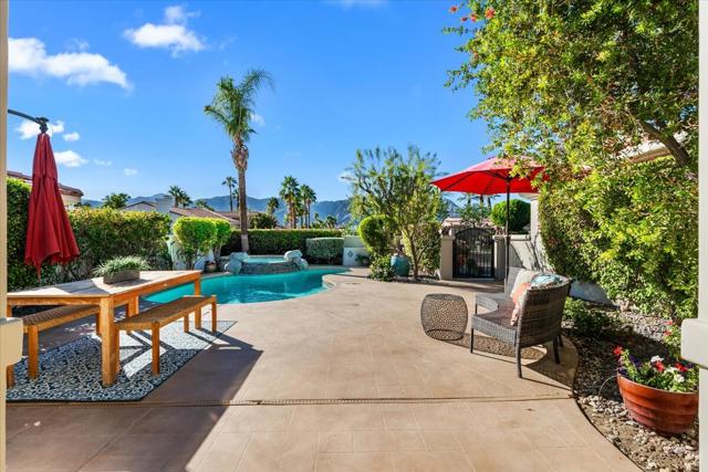 78999 Breckenridge Drive, La Quinta CA: https://media.crmls.org/mediaz/f5f10716-cd7d-4b94-a996-e1d1c836ed69.jpg