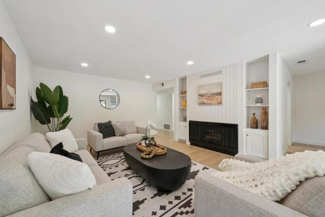 14333 Saratoga Avenue, Saratoga CA: https://media.crmls.org/mediaz/f5f11ebb-0f3d-4b5c-a9bc-429fd850c9b7.jpg