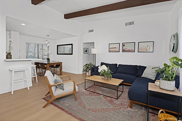 Detail Gallery Image 14 of 18 For 4420 Cleveland Ave #14,  San Diego,  CA 92116 - 2 Beds | 1 Baths