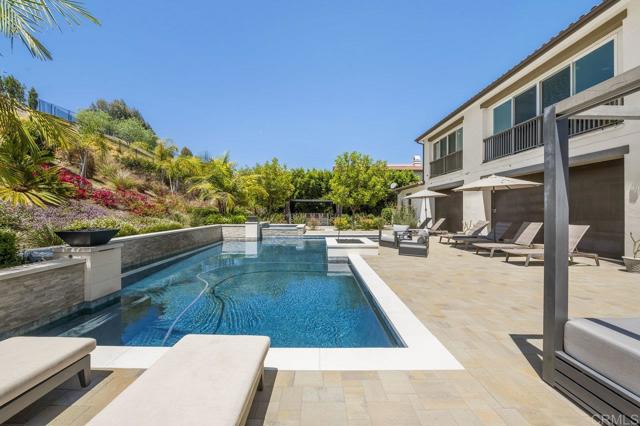 8115 Silverwind Drive, San Diego CA: https://media.crmls.org/mediaz/f5f15b91-ce6a-4ddf-8ca5-2529293542f9.jpg
