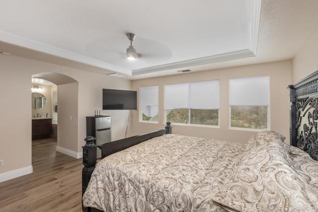Detail Gallery Image 22 of 41 For 1402 Antioch Ave, Chula Vista,  CA 91913 - 5 Beds | 3/1 Baths
