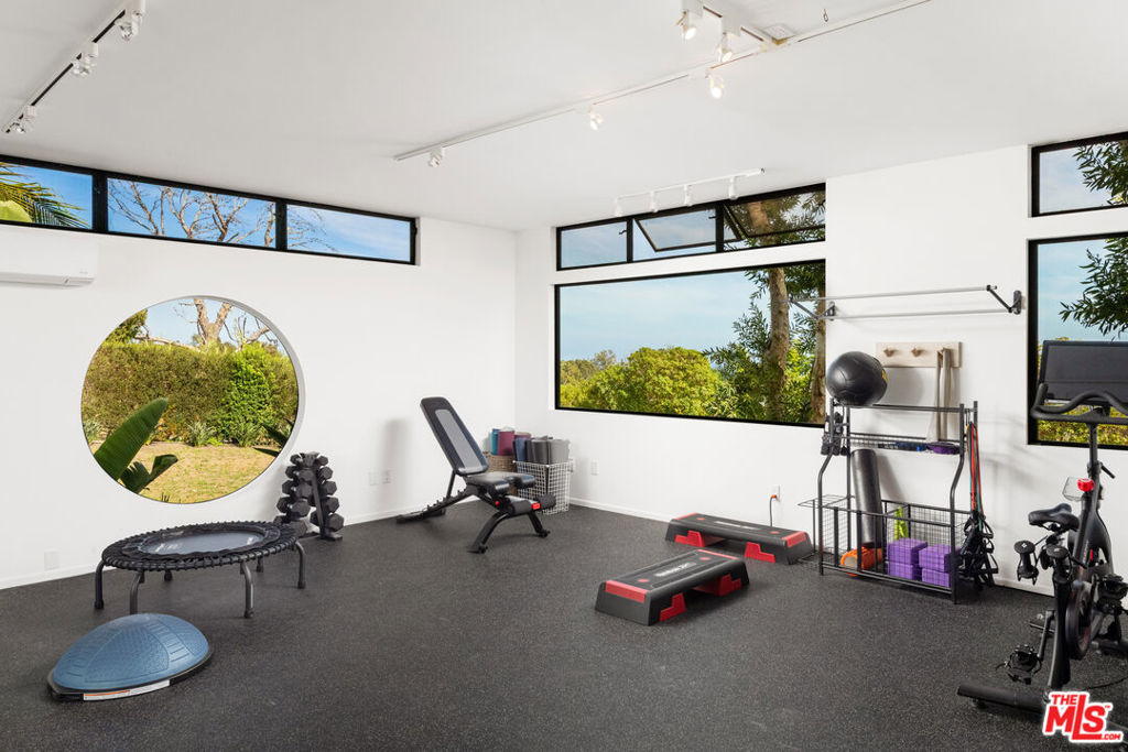 MLS #25617601 image #47