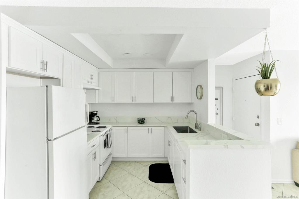 5910 Rancho Mission - photo 20