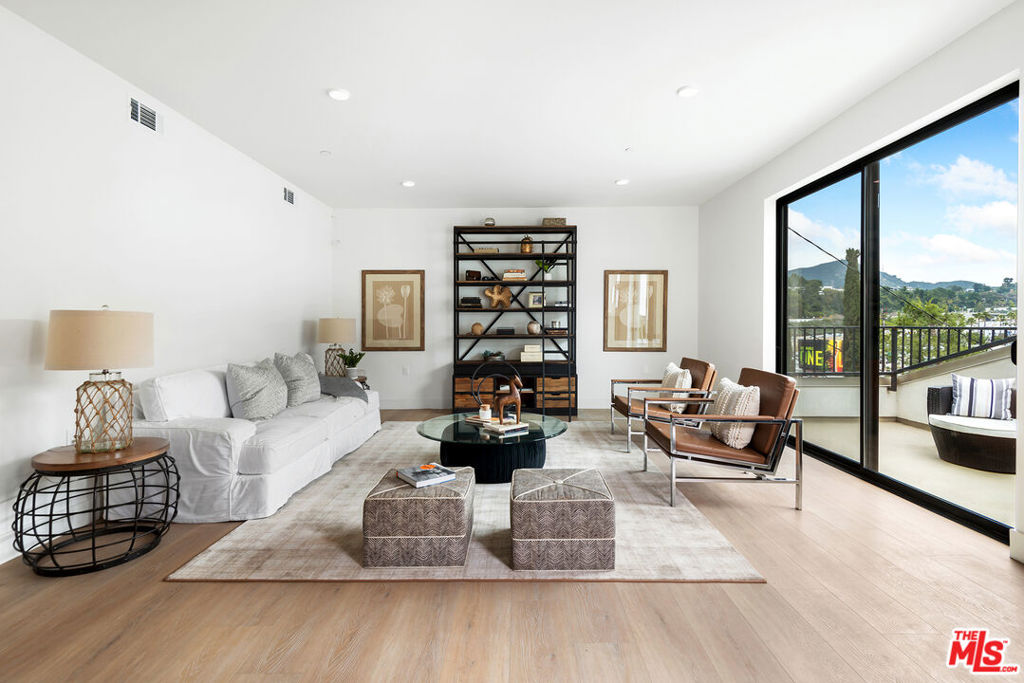 MLS #26865081 image #2