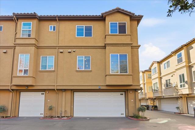 201 San Antonio Place, San Jose CA: https://media.crmls.org/mediaz/f5f33d32-80da-45db-a94d-b864efe53763.jpg