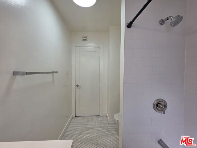 1635 S Beverly Glen Boulevard, Los Angeles CA: https://media.crmls.org/mediaz/f5f3d047-a9dc-42ac-8a46-580839d72a30.jpg