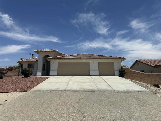 31100 Desert Palm Drive, Thousand Palms CA: https://media.crmls.org/mediaz/f5f45f45-c633-48db-b80d-0555134ba1d1.jpg