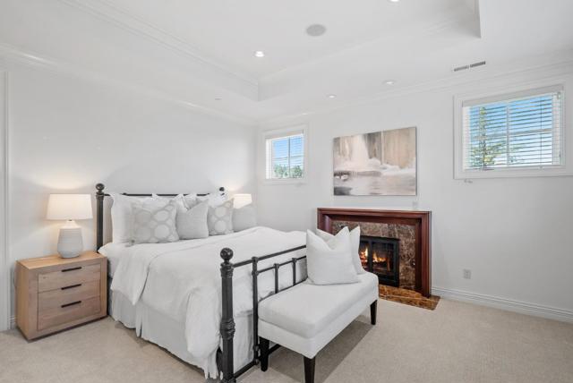 Image 11 of 20 For 808 Toyon Way
