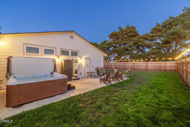 Detail Gallery Image 25 of 27 For 19251 Del Mar Dr, Fort Bragg,  CA 95437 - 4 Beds | 2 Baths