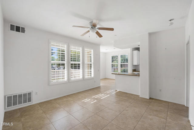 Detail Gallery Image 8 of 33 For 5326 Gillespie St, Ventura,  CA 93003 - 2 Beds | 2 Baths