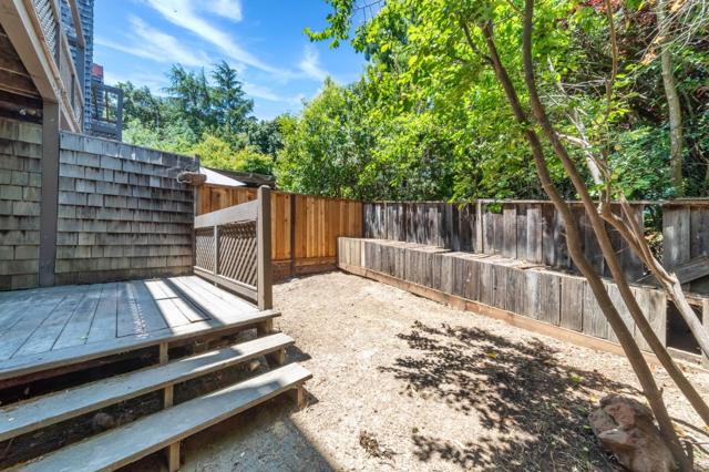 1555 Hecker Pass Road, Gilroy CA: https://media.crmls.org/mediaz/f5f7688f-b929-49f6-ade8-43ed88e27ac2.jpg