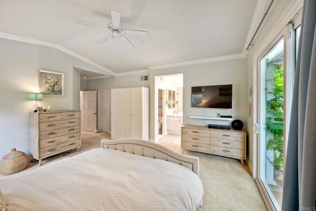 6707 Ketch Way, Carlsbad CA: https://media.crmls.org/mediaz/f5fa05f1-dd2a-4ca8-b4ab-bbccb447db0e.jpg