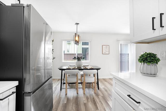 6602 Beadnell Way, San Diego CA: https://media.crmls.org/mediaz/f5fa1a3e-af91-46f3-94f5-27dd84e26251.jpg