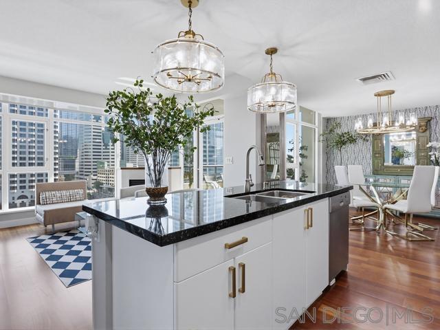 1199 Pacific Hwy - photo 11