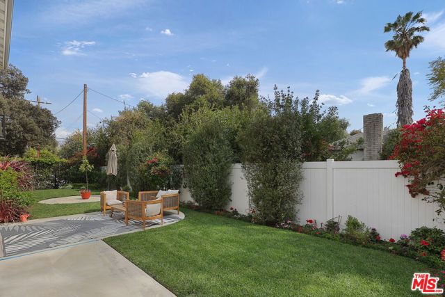 Image 33 of 39 For 17302 Lemay Street