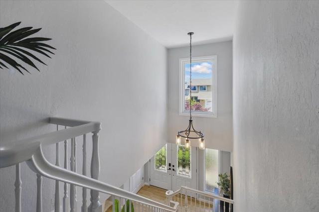 2434 Hastings Drive, Belmont CA: https://media.crmls.org/mediaz/f5fc1c66-fbaa-4759-96a8-b82d1791e6ea.jpg