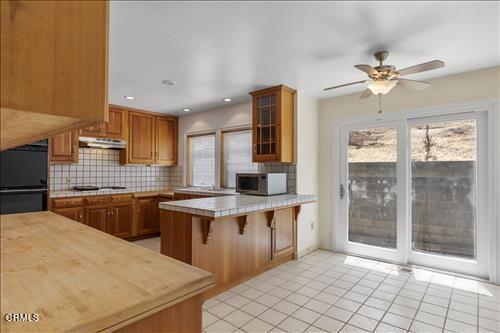 Detail Gallery Image 12 of 51 For 18444 Water Canyon Rd, Tehachapi,  CA 93561 - 3 Beds | 2/1 Baths