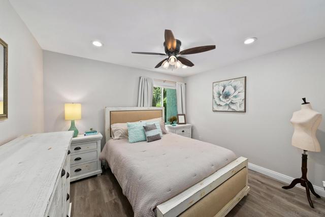 4366 Caminito Pintoresco, San Diego CA: https://media.crmls.org/mediaz/f5fd1ef8-5cd1-42d6-b0c7-af03ad437e51.jpg