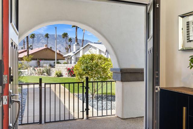 68716 Avenida Diosa, Cathedral City CA: https://media.crmls.org/mediaz/f5fd687e-1f19-4de6-93d0-711ada5a12f4.jpg